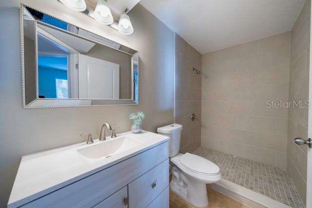 Image 12 of 18 For 10024 Strafford Oak Court 806