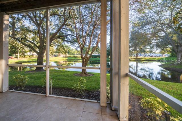 Image 14 of 18 For 10024 Strafford Oak Court 806
