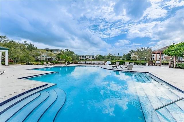 Image 17 of 18 For 10024 Strafford Oak Court 806