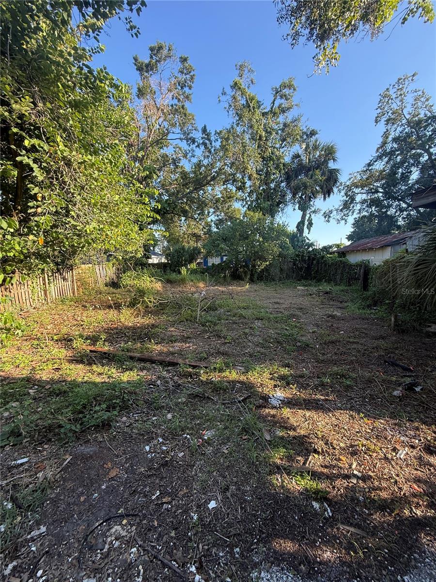 Image 4 of 12 For 1508 Comanche Avenue