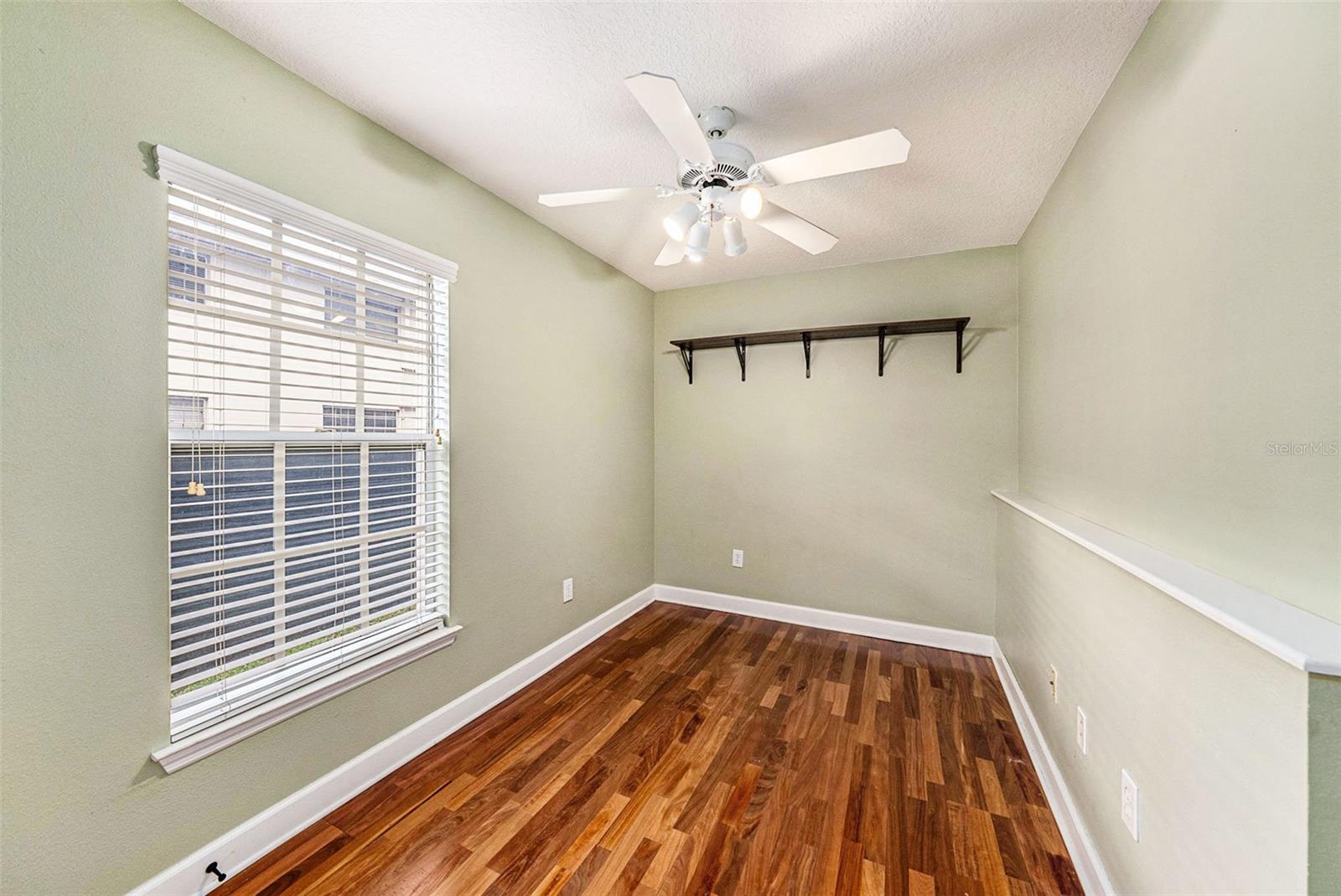Image 9 of 32 For 3111 De Leon Street 10