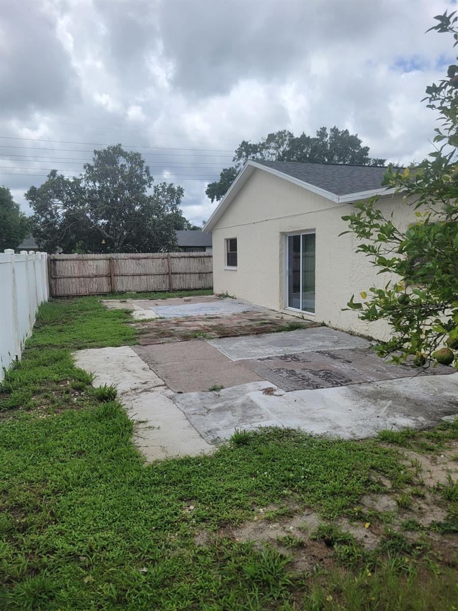 Image 32 of 33 For 5022 Doefield Lane