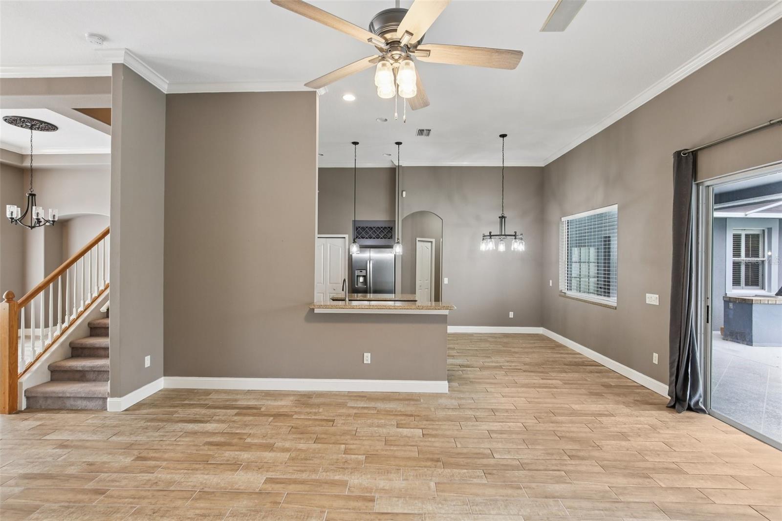 Image 19 of 85 For 18301 Bankston Place