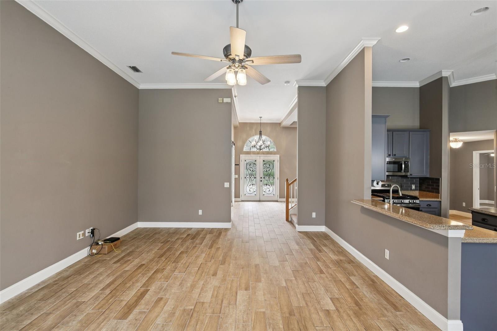 Image 21 of 85 For 18301 Bankston Place