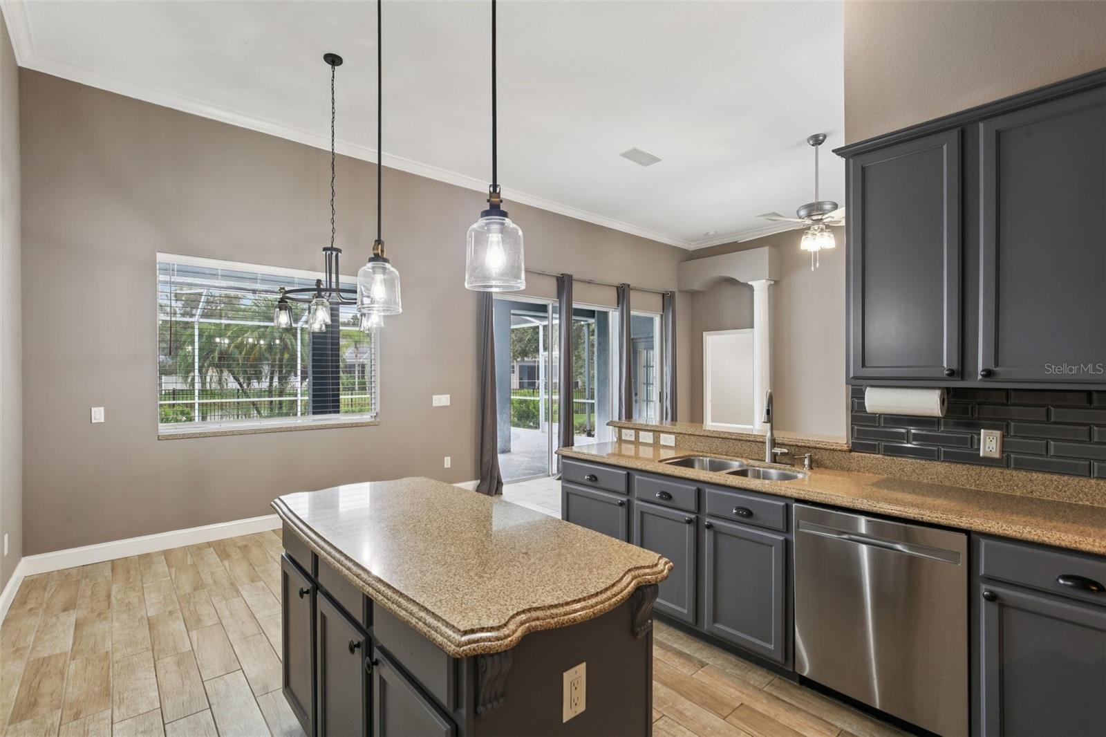 Image 25 of 85 For 18301 Bankston Place