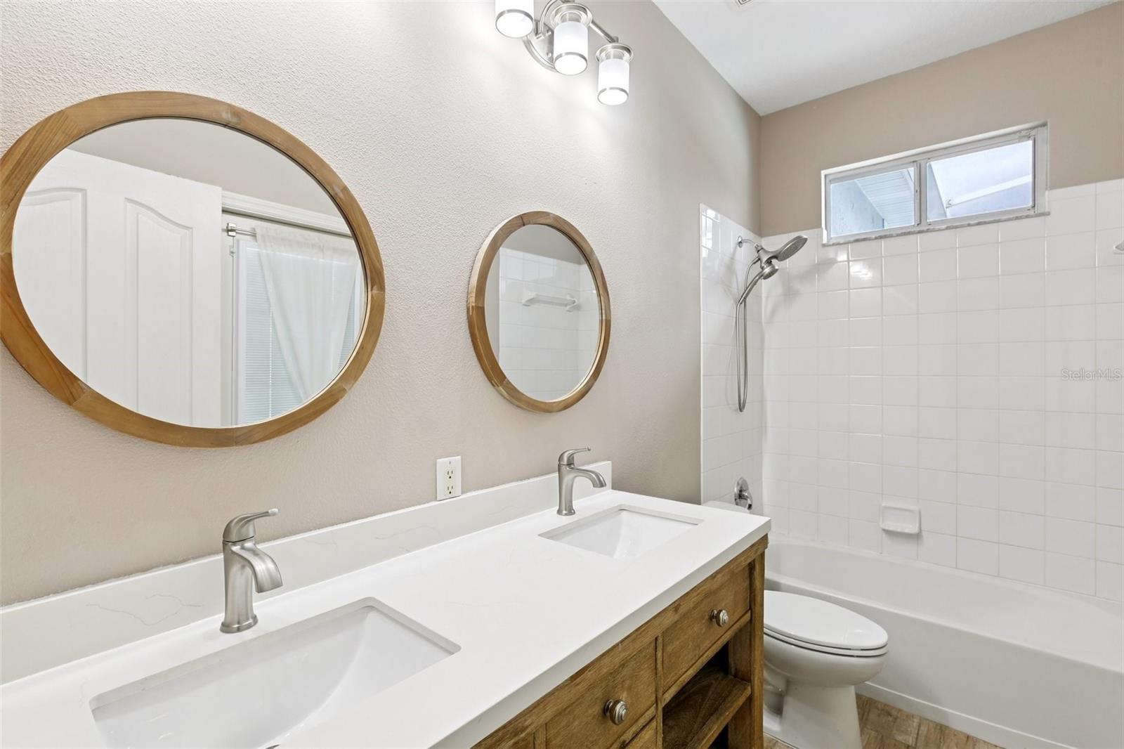 Image 32 of 85 For 18301 Bankston Place