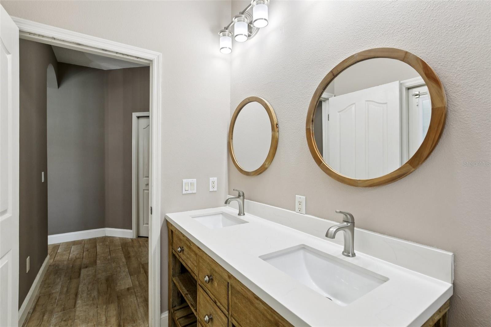 Image 34 of 85 For 18301 Bankston Place