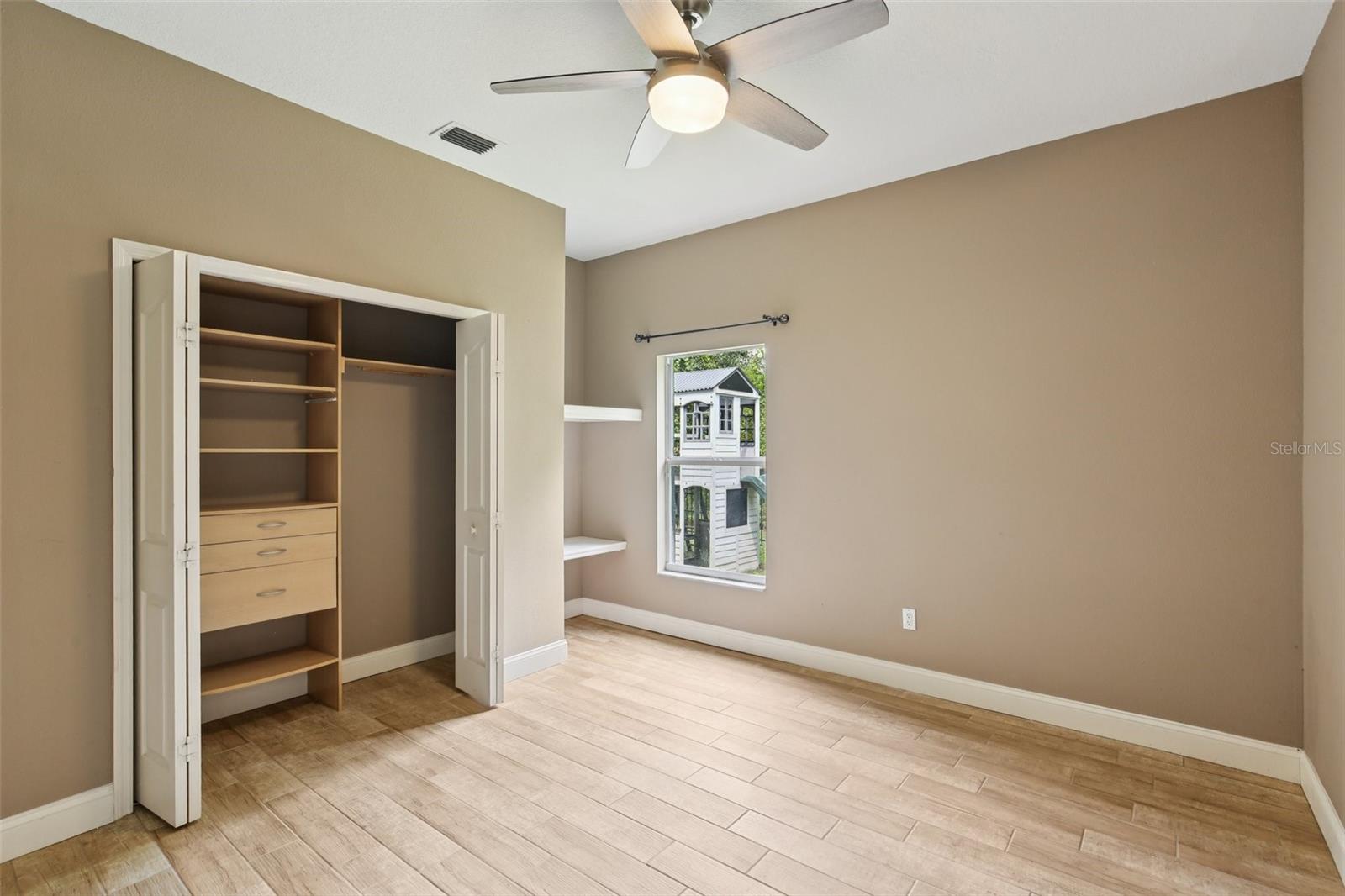 Image 38 of 85 For 18301 Bankston Place
