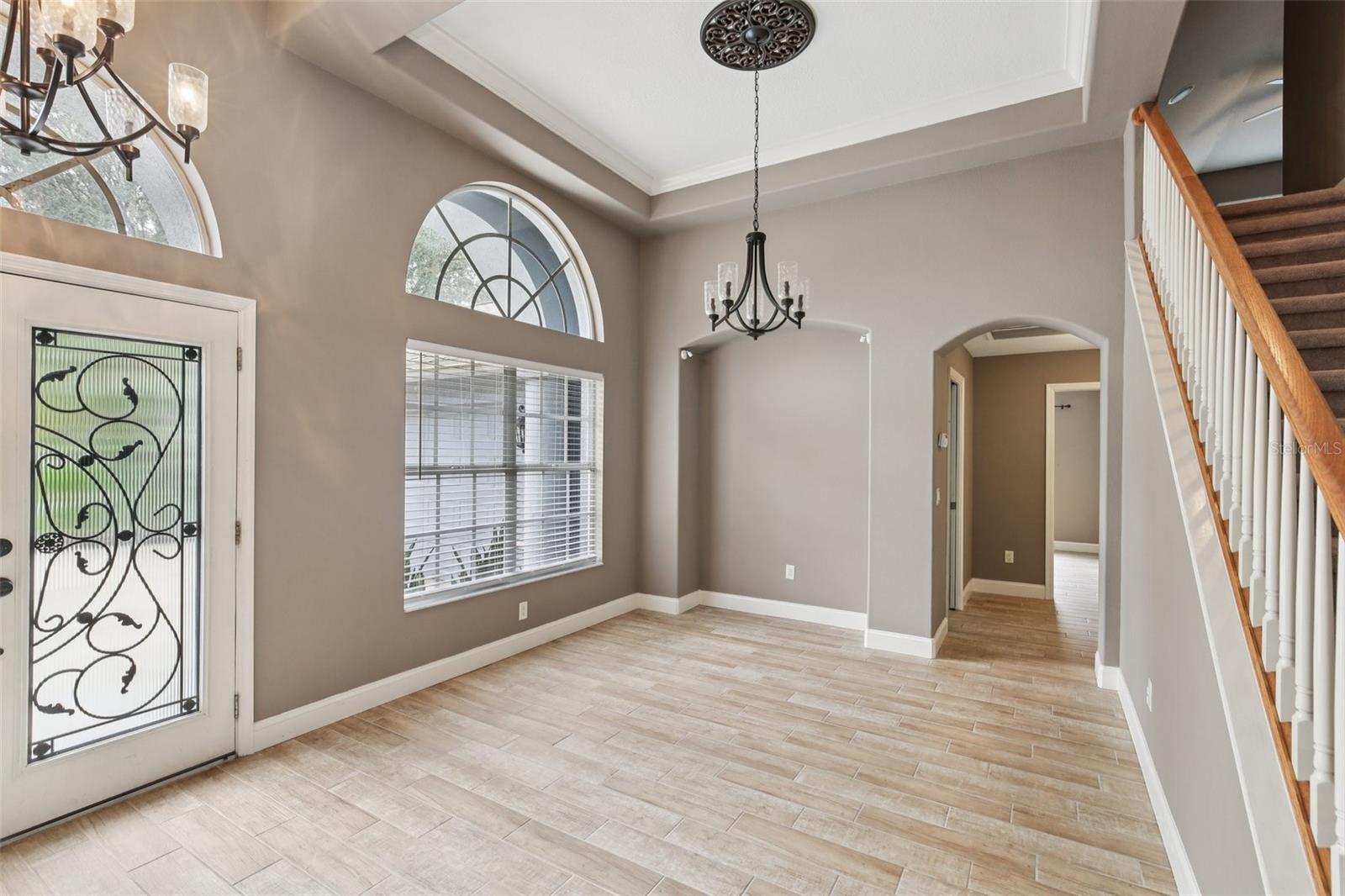 Image 5 of 85 For 18301 Bankston Place