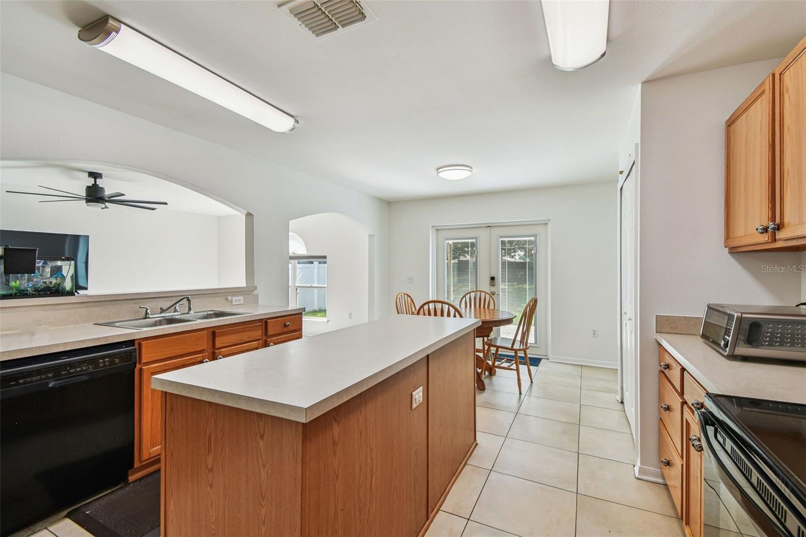 Image 15 of 74 For 2822 Mingo Drive