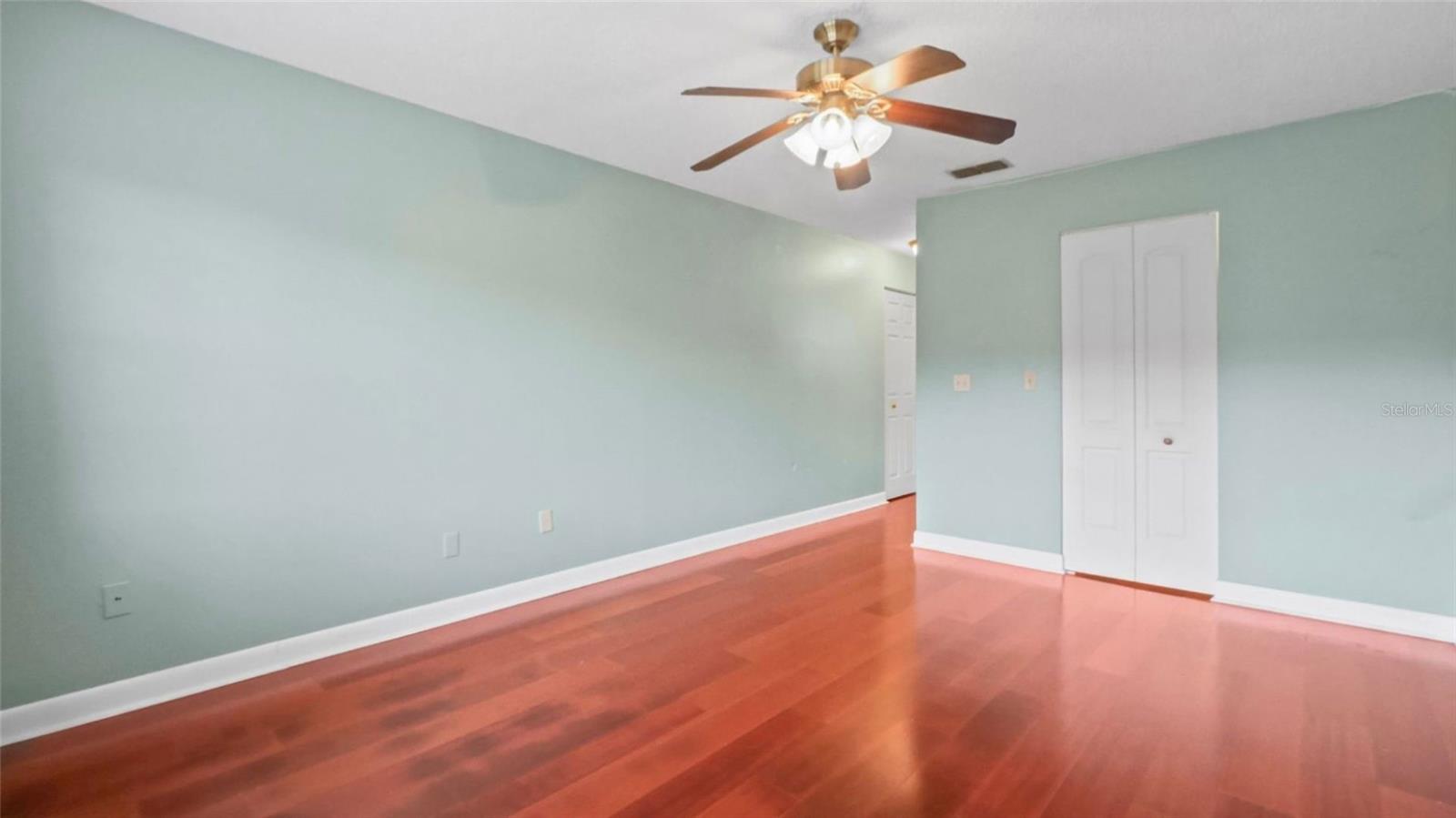 Image 12 of 32 For 6070 80th Street N 109