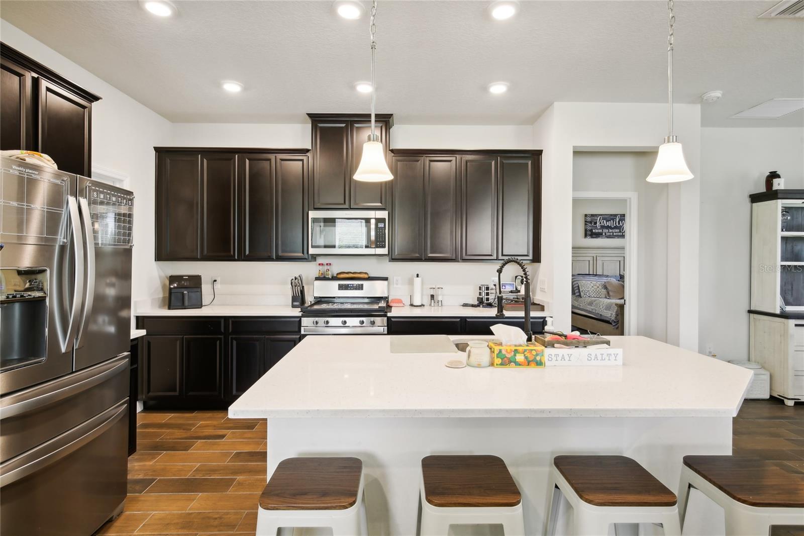 Image 9 of 49 For 6240 Sea Air Drive