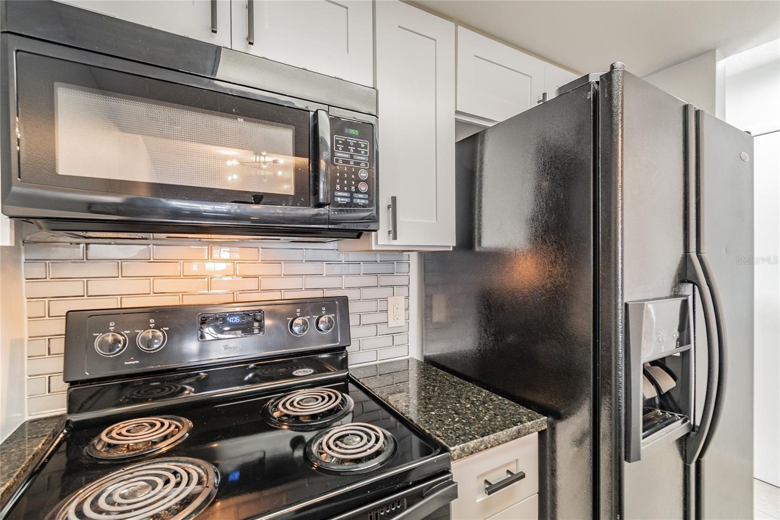 Image 11 of 30 For 4907 Mcelroy Avenue H209