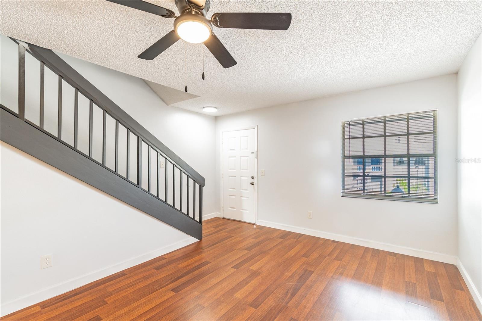 Image 14 of 30 For 4907 Mcelroy Avenue H209