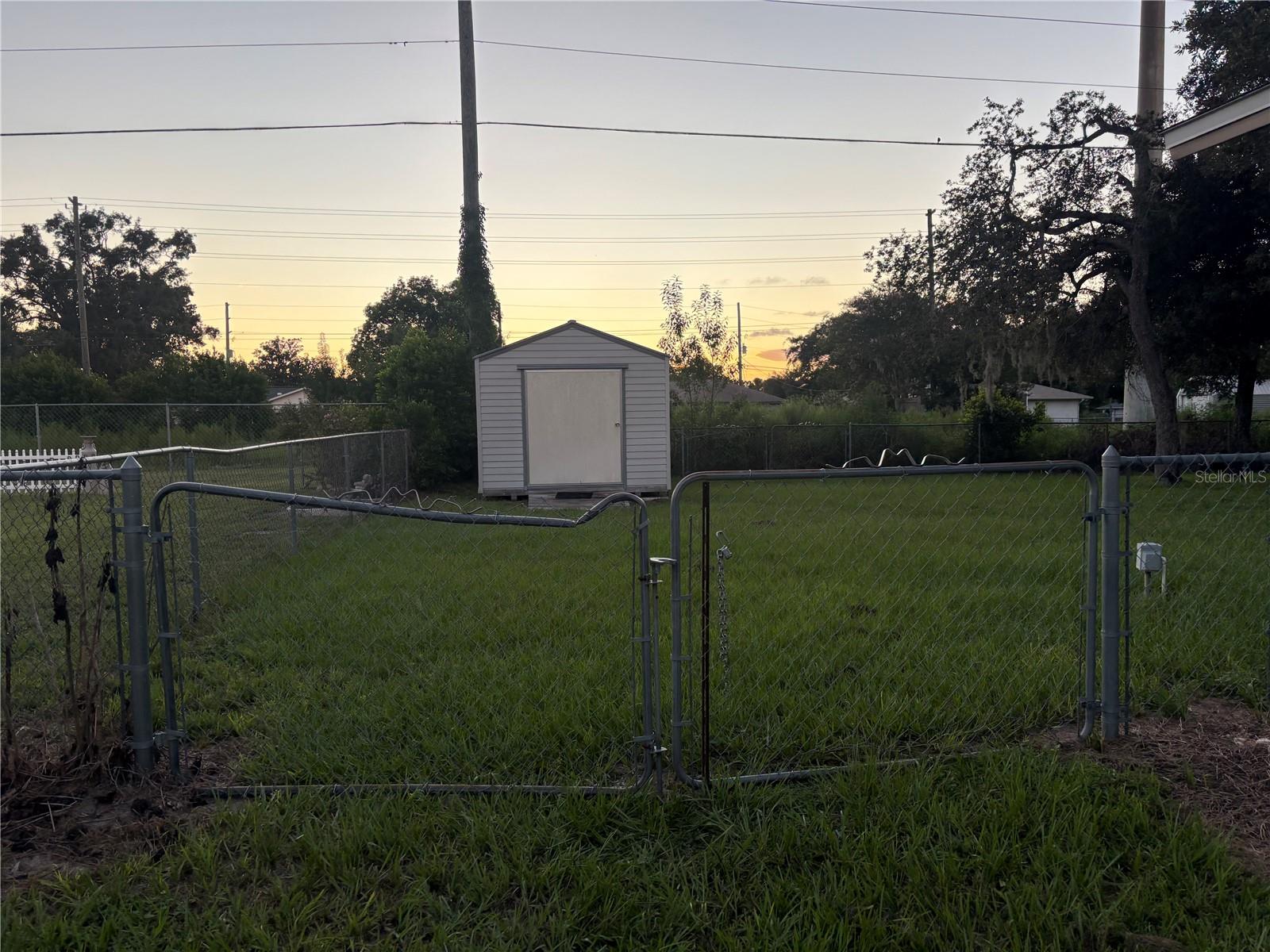 Image 11 of 66 For 1529 Larkin Road