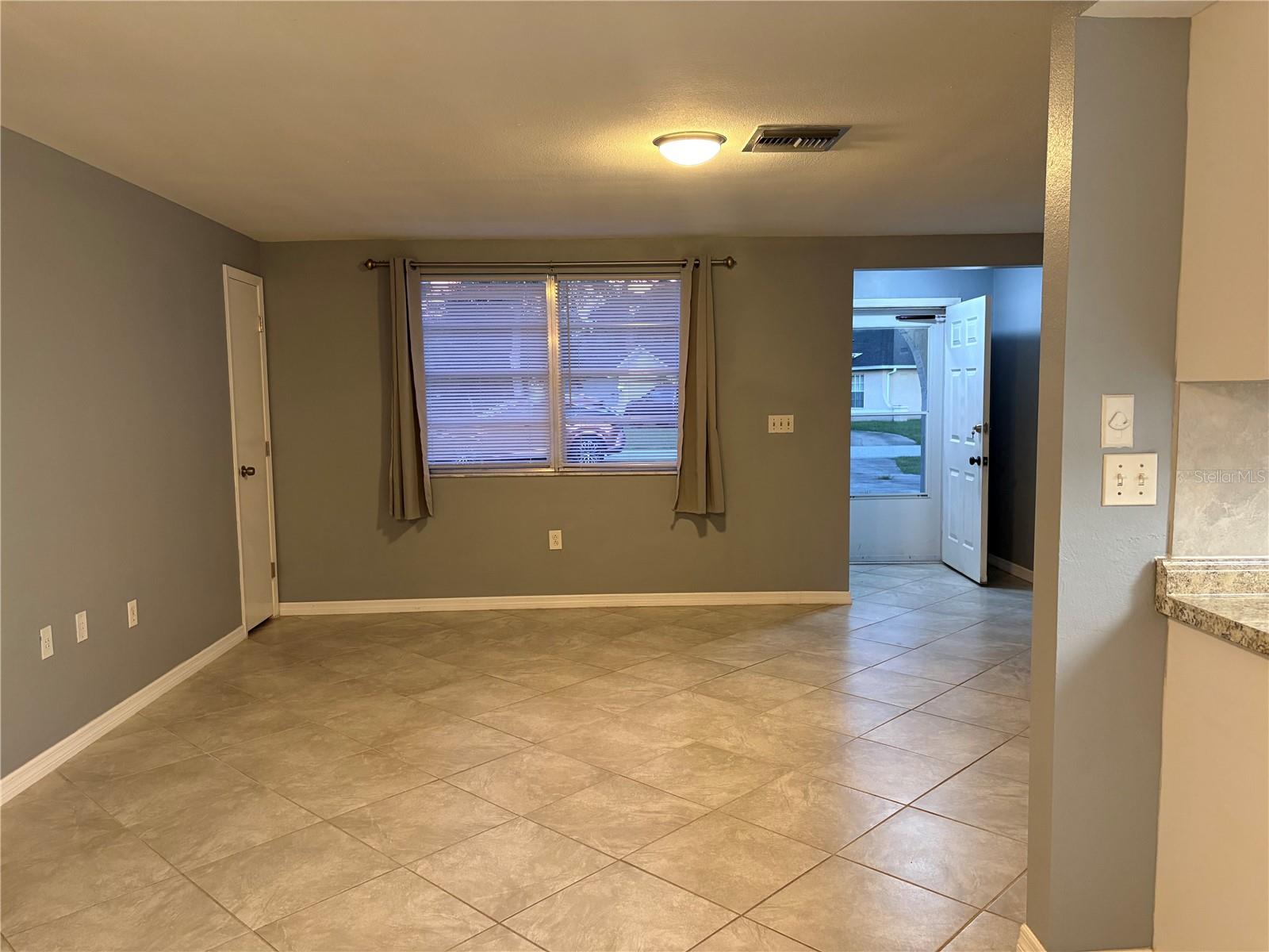 Image 12 of 66 For 1529 Larkin Road