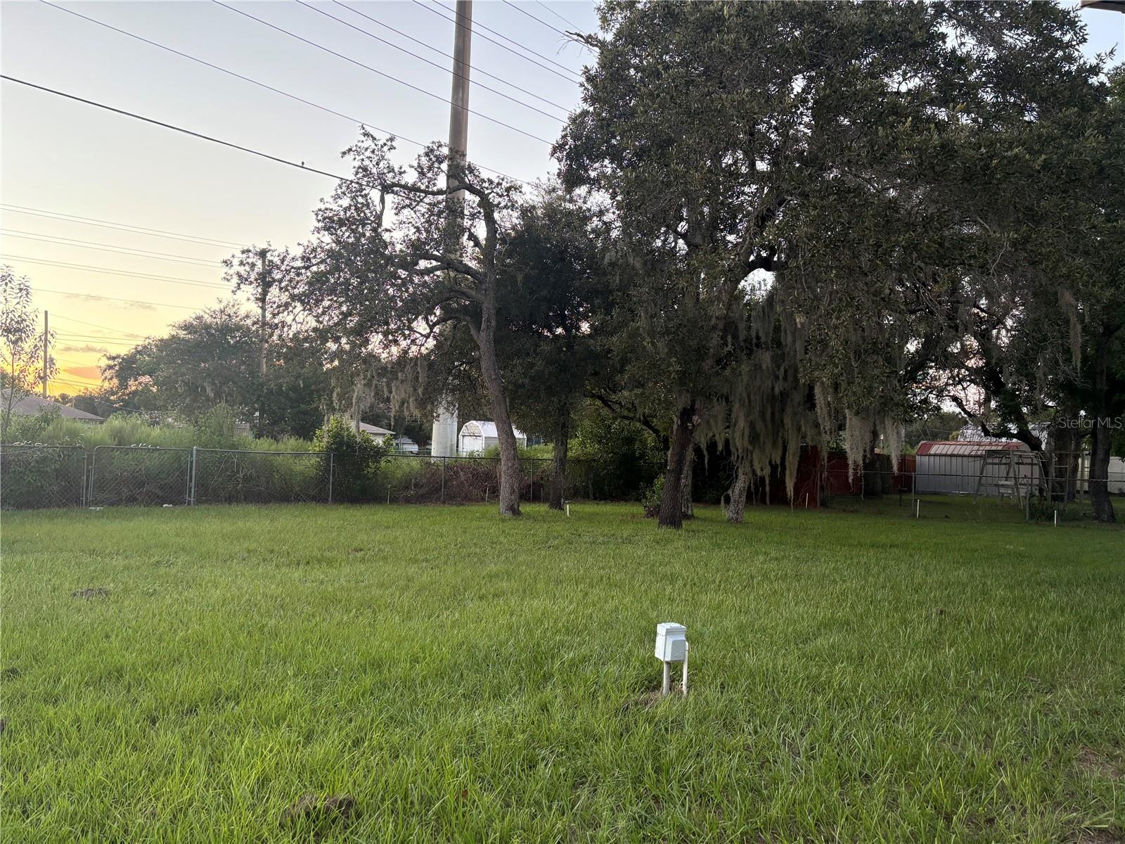 Image 21 of 66 For 1529 Larkin Road