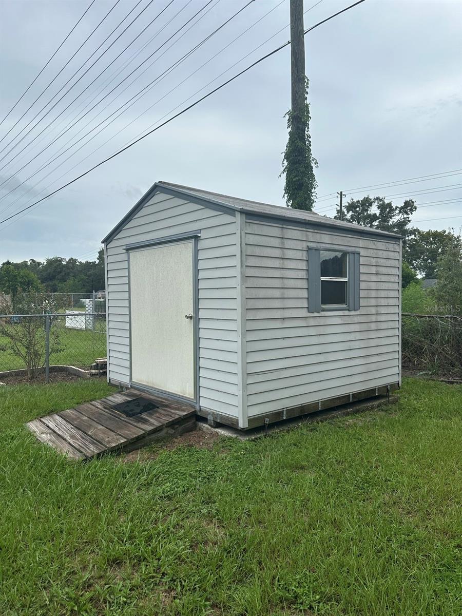 Image 35 of 66 For 1529 Larkin Road