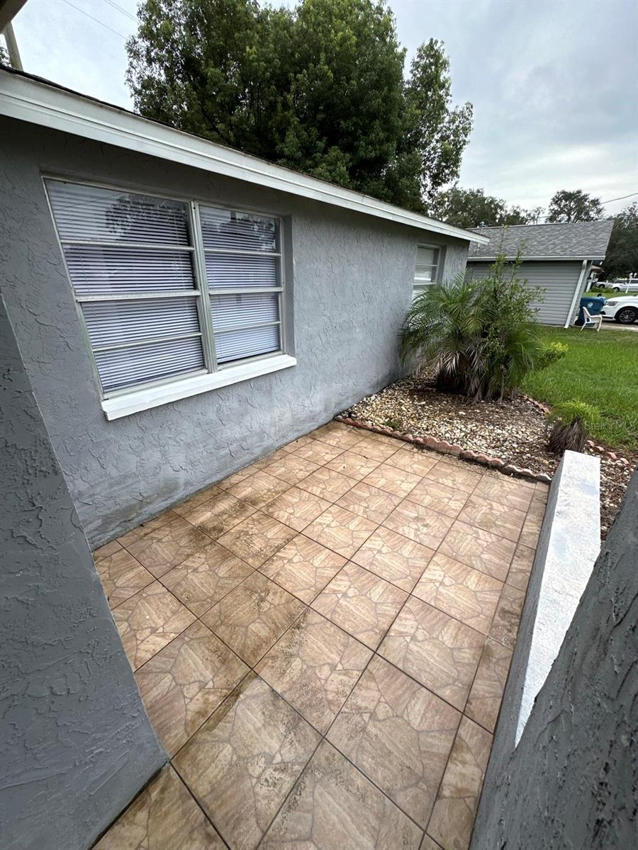 Image 39 of 66 For 1529 Larkin Road