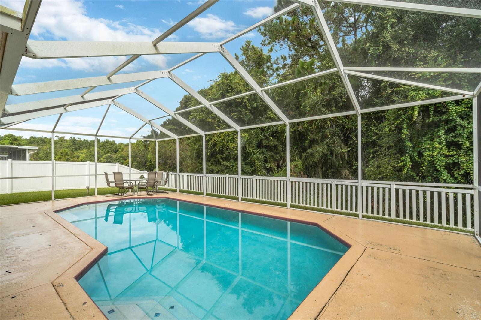 Image 24 of 53 For 26953 Coral Springs Drive