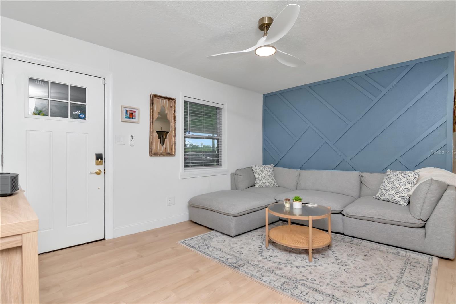 Image 14 of 38 For 4306 West Shore Boulevard