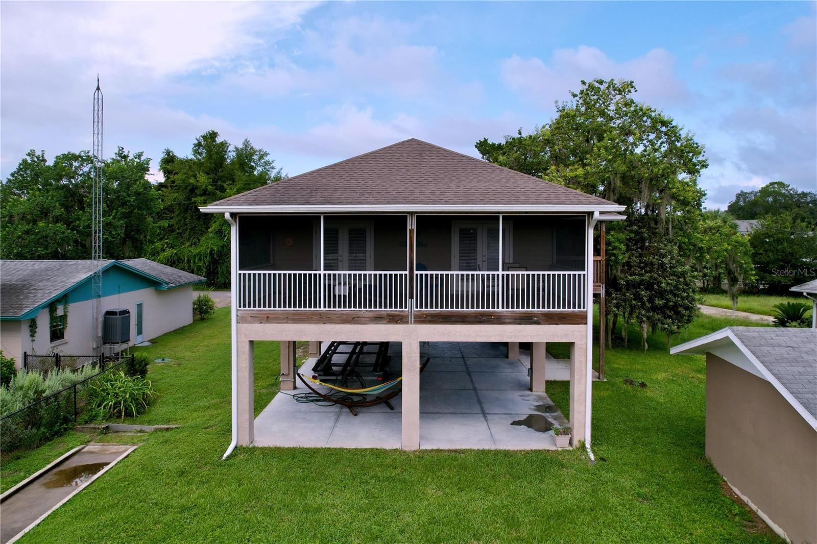 Listing photo id 8 for 3911 Nokomis Point
