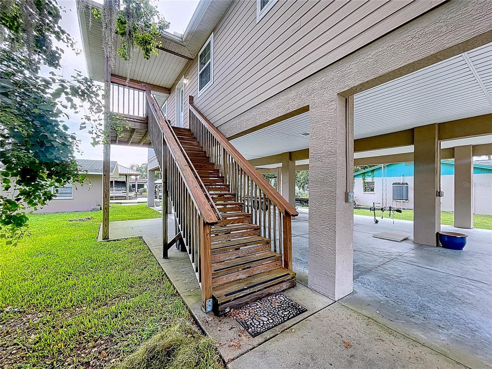 Listing photo id 16 for 3911 Nokomis Point