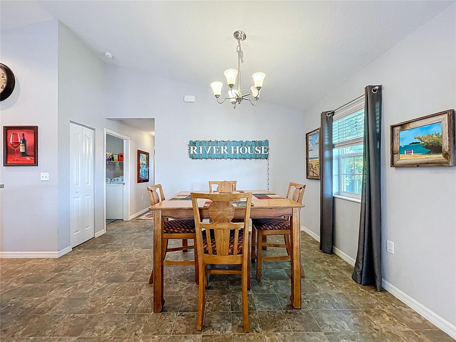 Listing photo id 42 for 3911 Nokomis Point