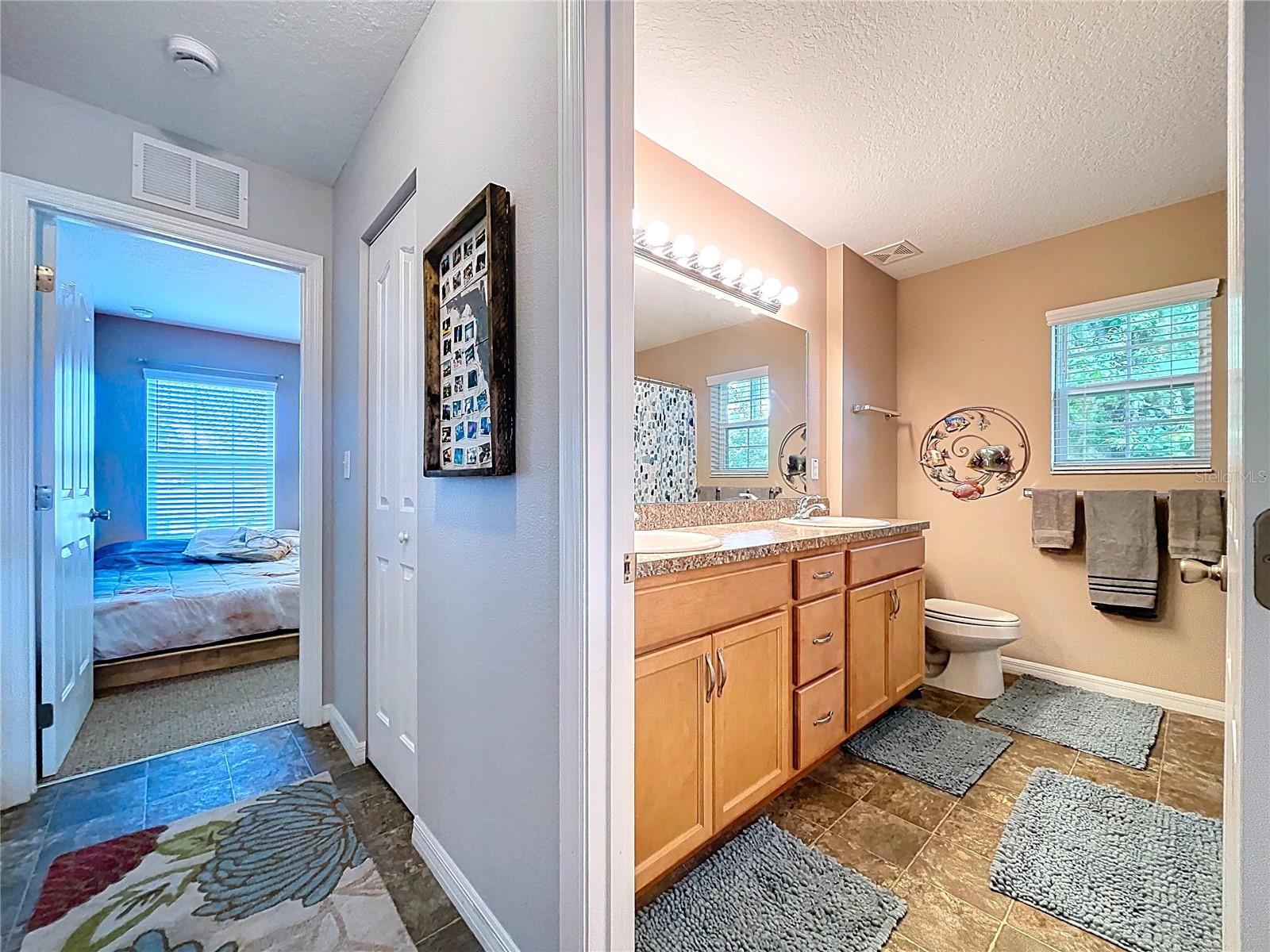 Listing photo id 43 for 3911 Nokomis Point