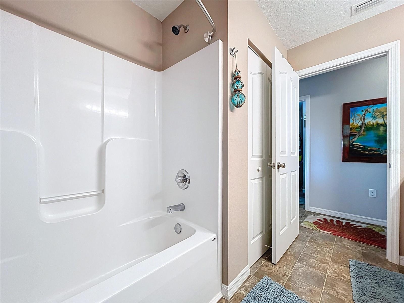 Listing photo id 45 for 3911 Nokomis Point
