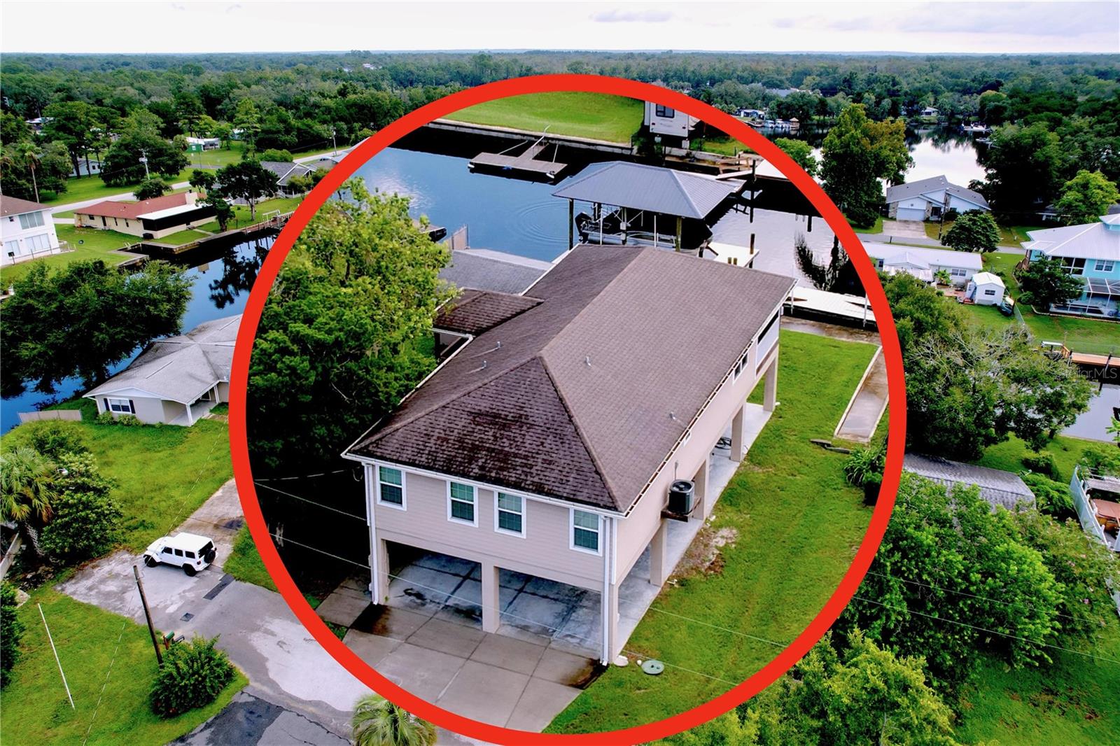 Listing photo id 3 for 3911 Nokomis Point