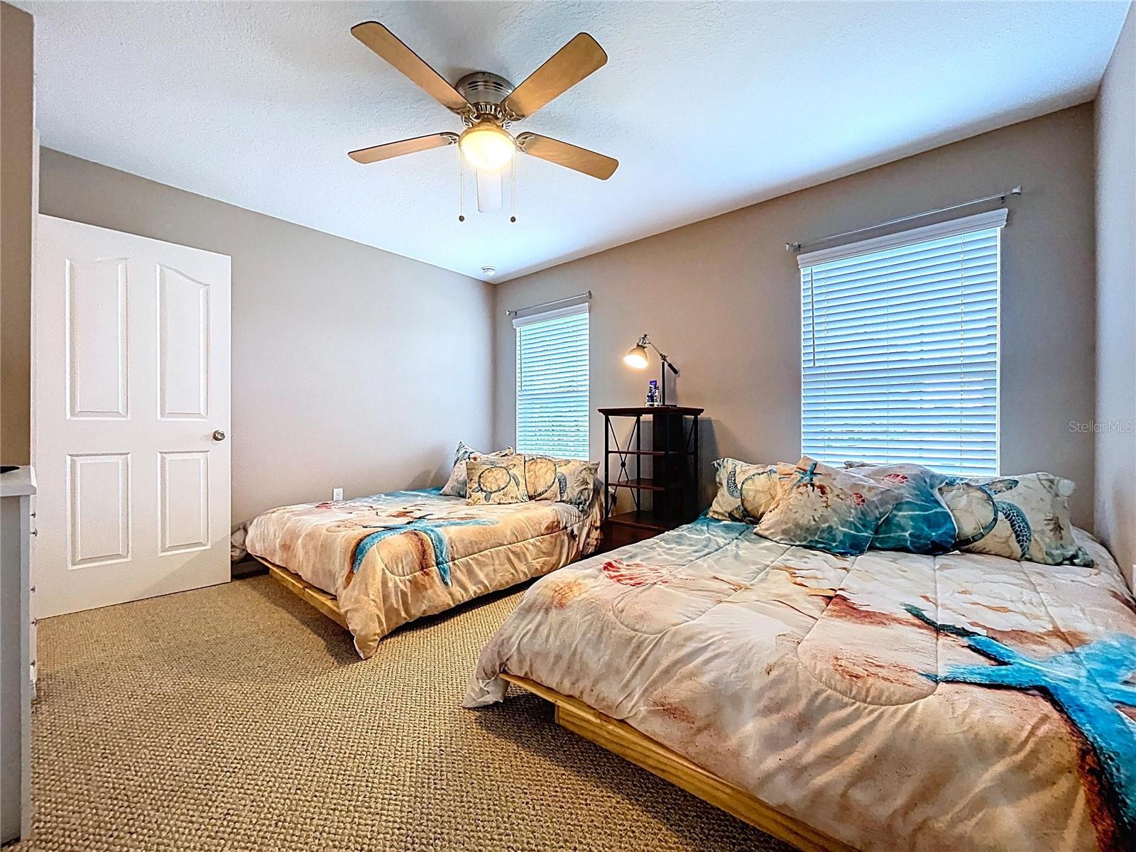 Listing photo id 49 for 3911 Nokomis Point