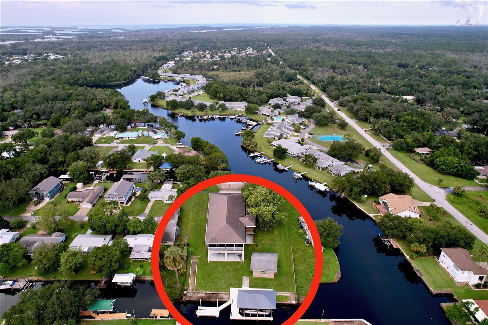 Listing photo id 71 for 3911 Nokomis Point