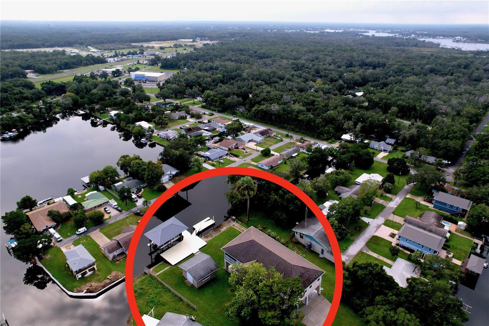 Listing photo id 74 for 3911 Nokomis Point
