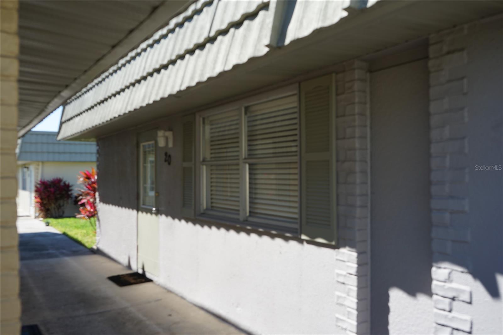 Details for 201 Kings Boulevard 20, SUN CITY CENTER, FL 33573