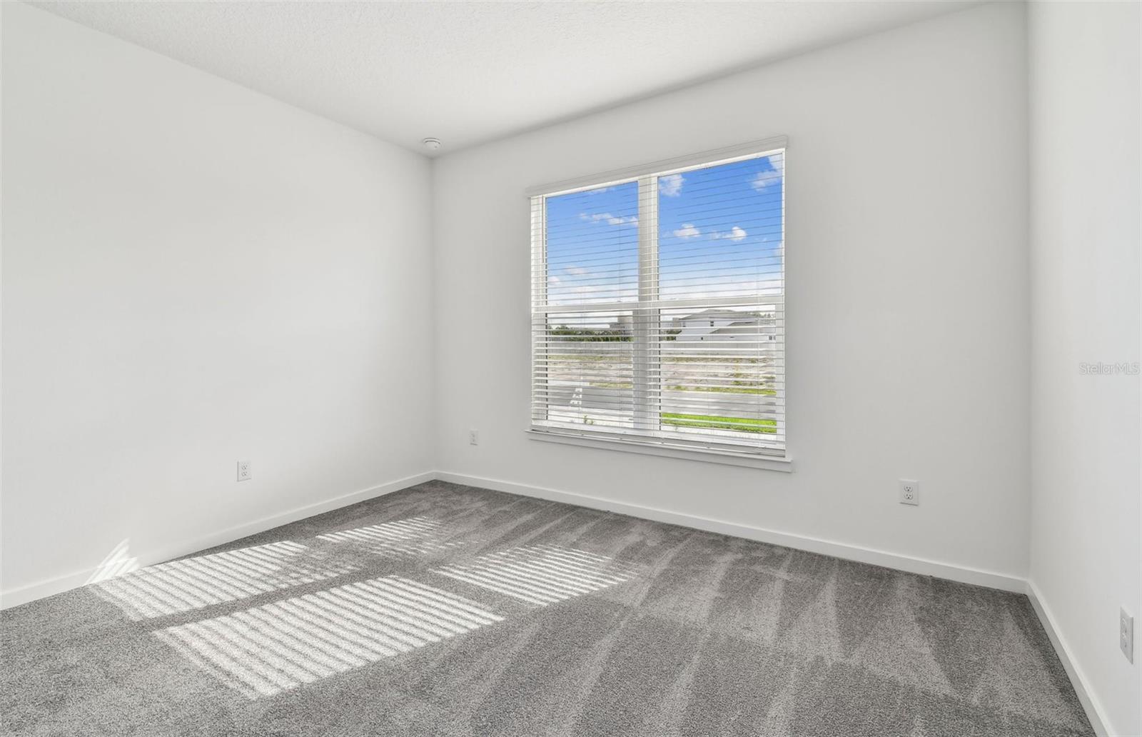 Image 16 of 25 For 13707 Brookside Haven Street