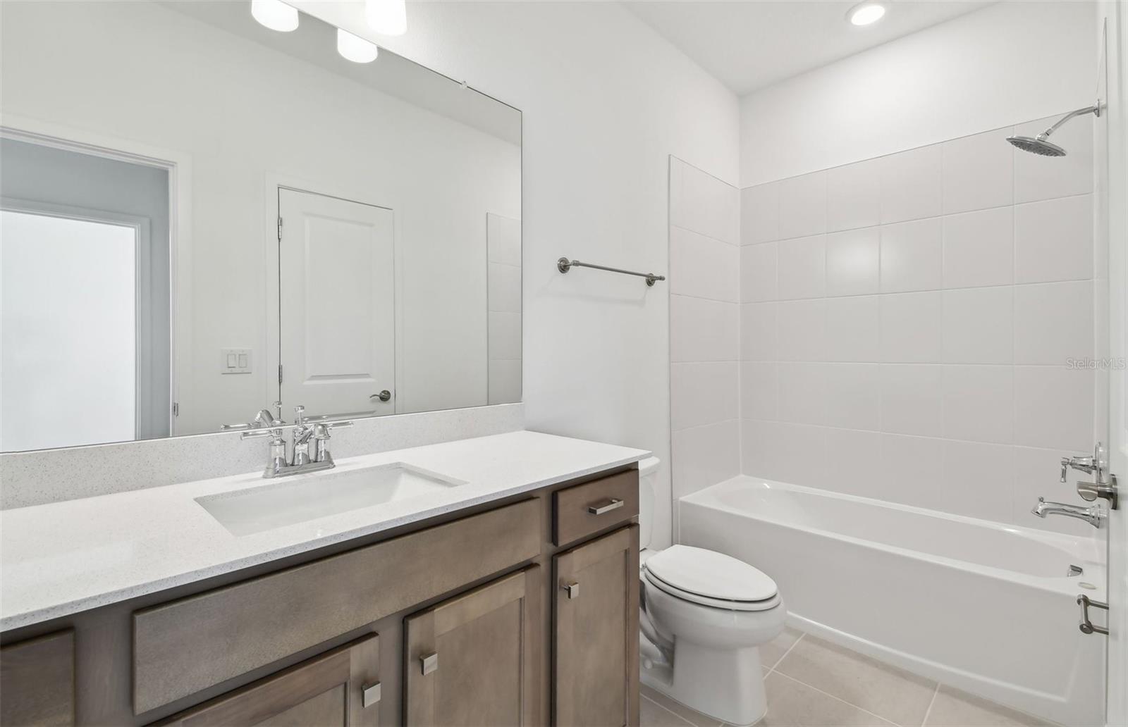 Image 20 of 25 For 13707 Brookside Haven Street