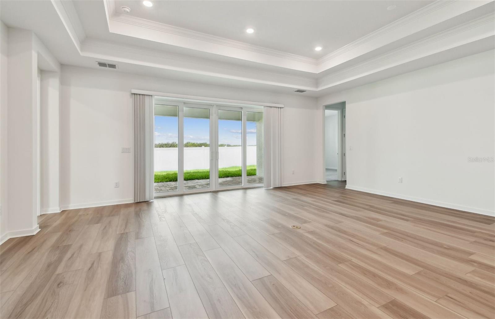 Image 5 of 25 For 13707 Brookside Haven Street
