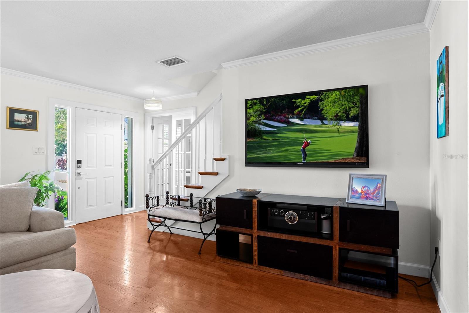 Image 8 of 47 For 3114 Knights Avenue