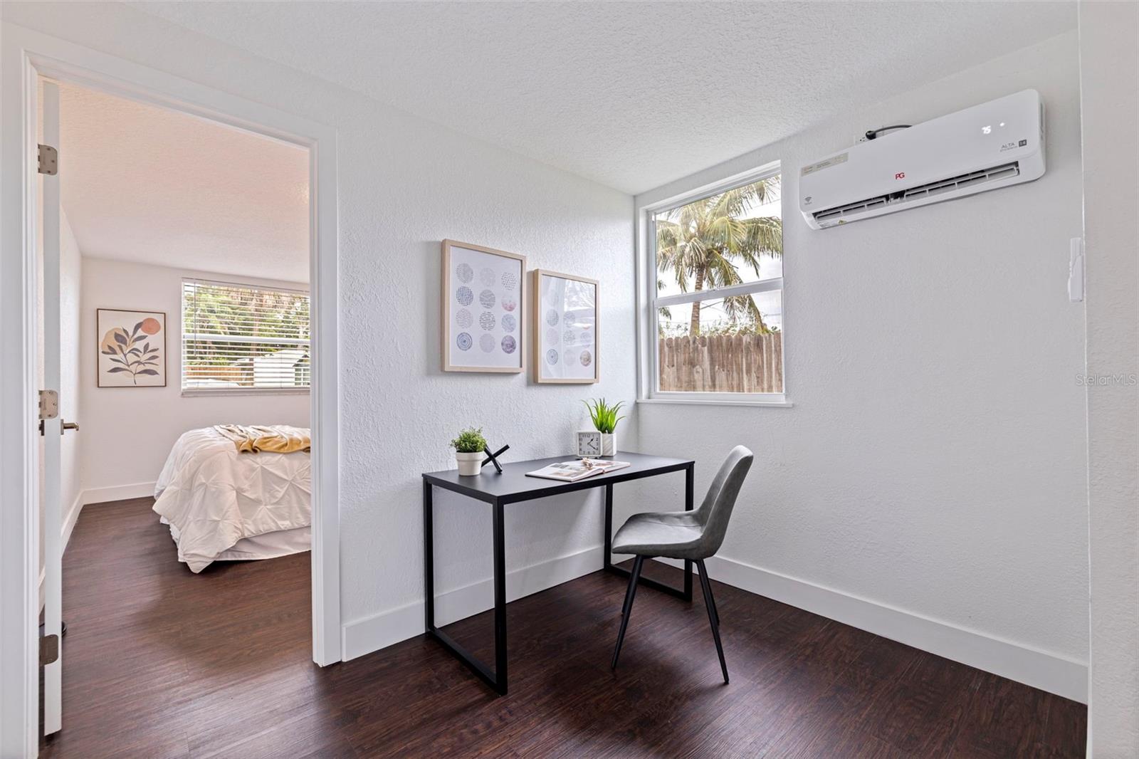 Image 16 of 29 For 5221 4th Avenue N