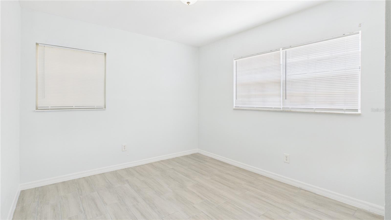 Image 11 of 18 For 4703 Murray Hill Drive