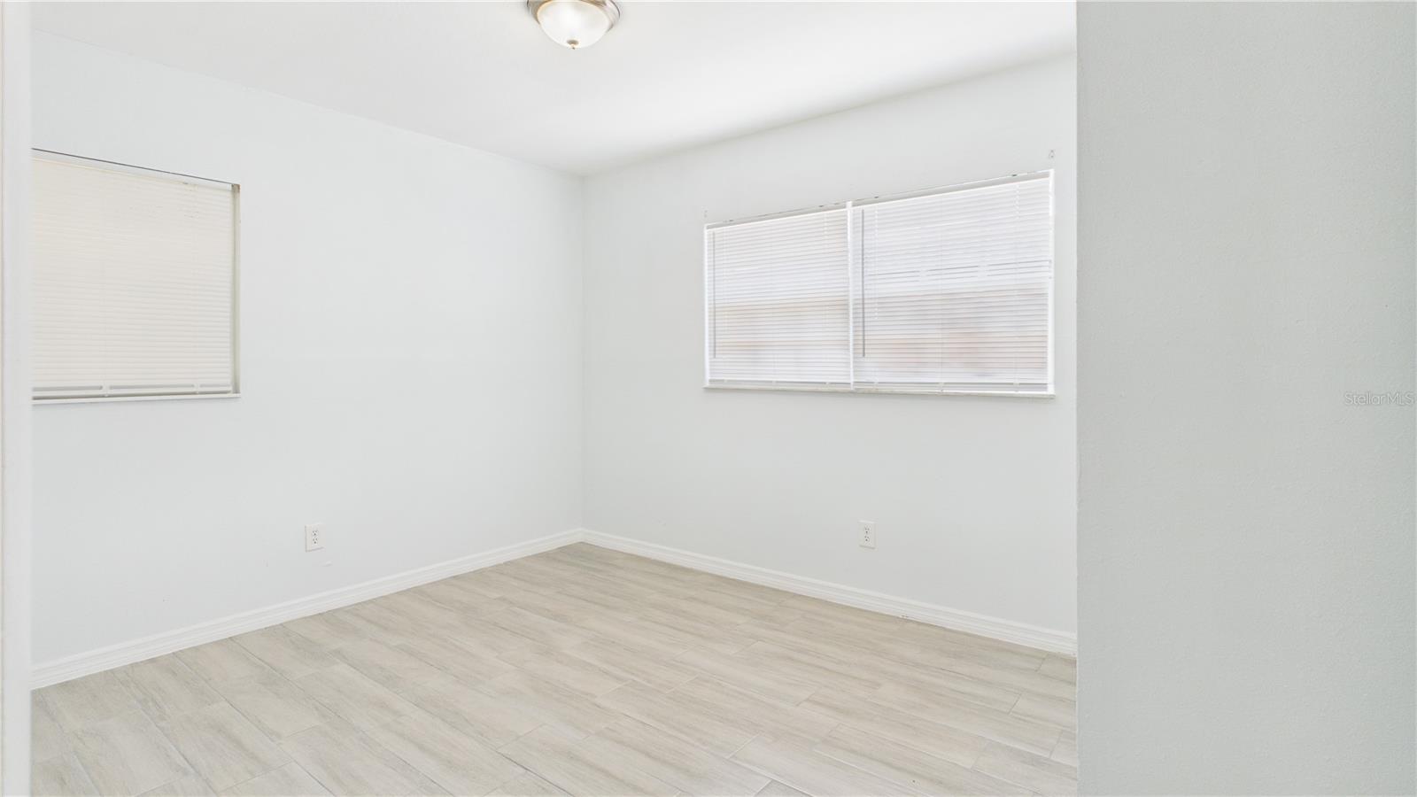 Image 12 of 18 For 4703 Murray Hill Drive