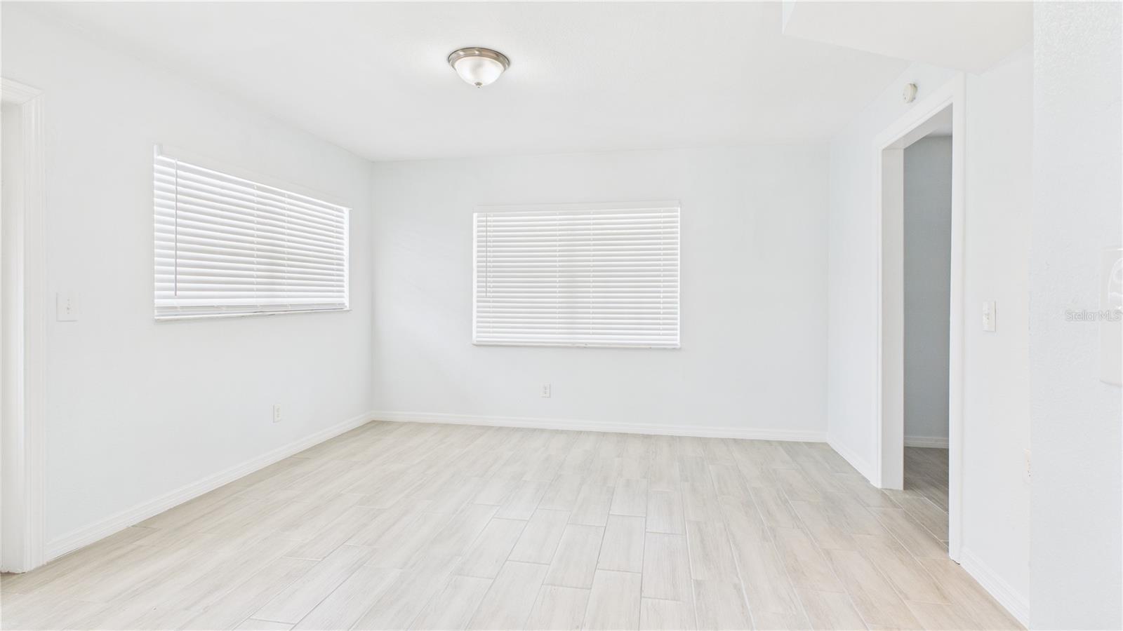 Image 8 of 18 For 4703 Murray Hill Drive