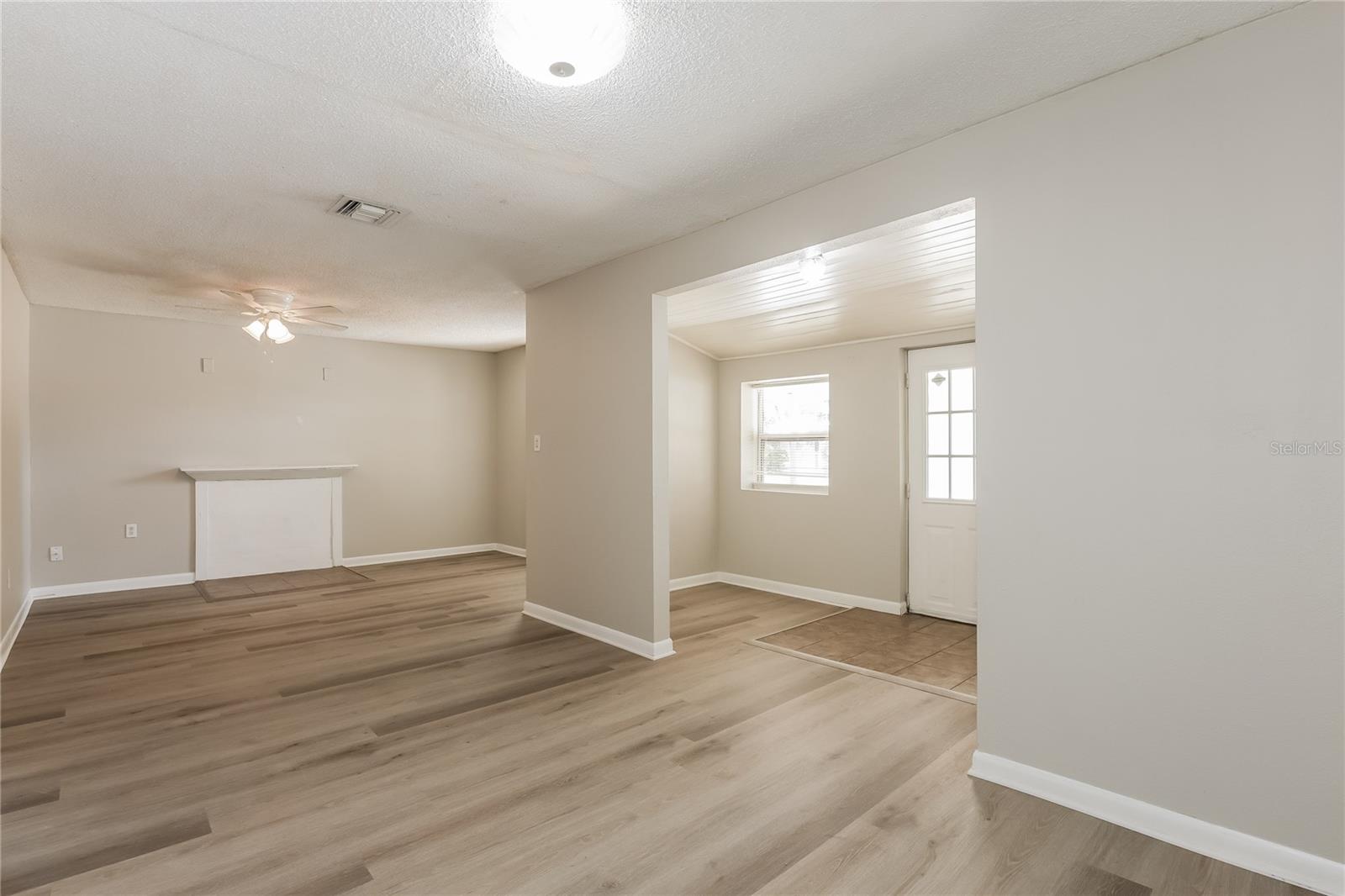 Image 4 of 16 For 4320 46th Avenue N
