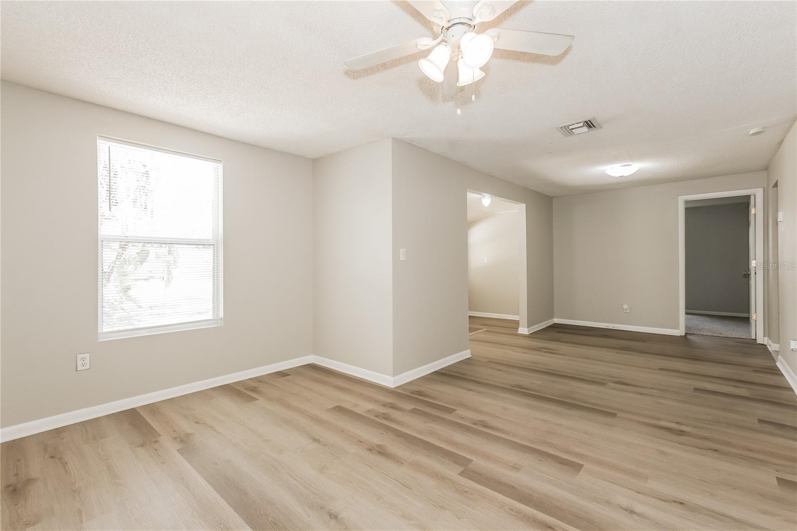 Image 9 of 16 For 4320 46th Avenue N