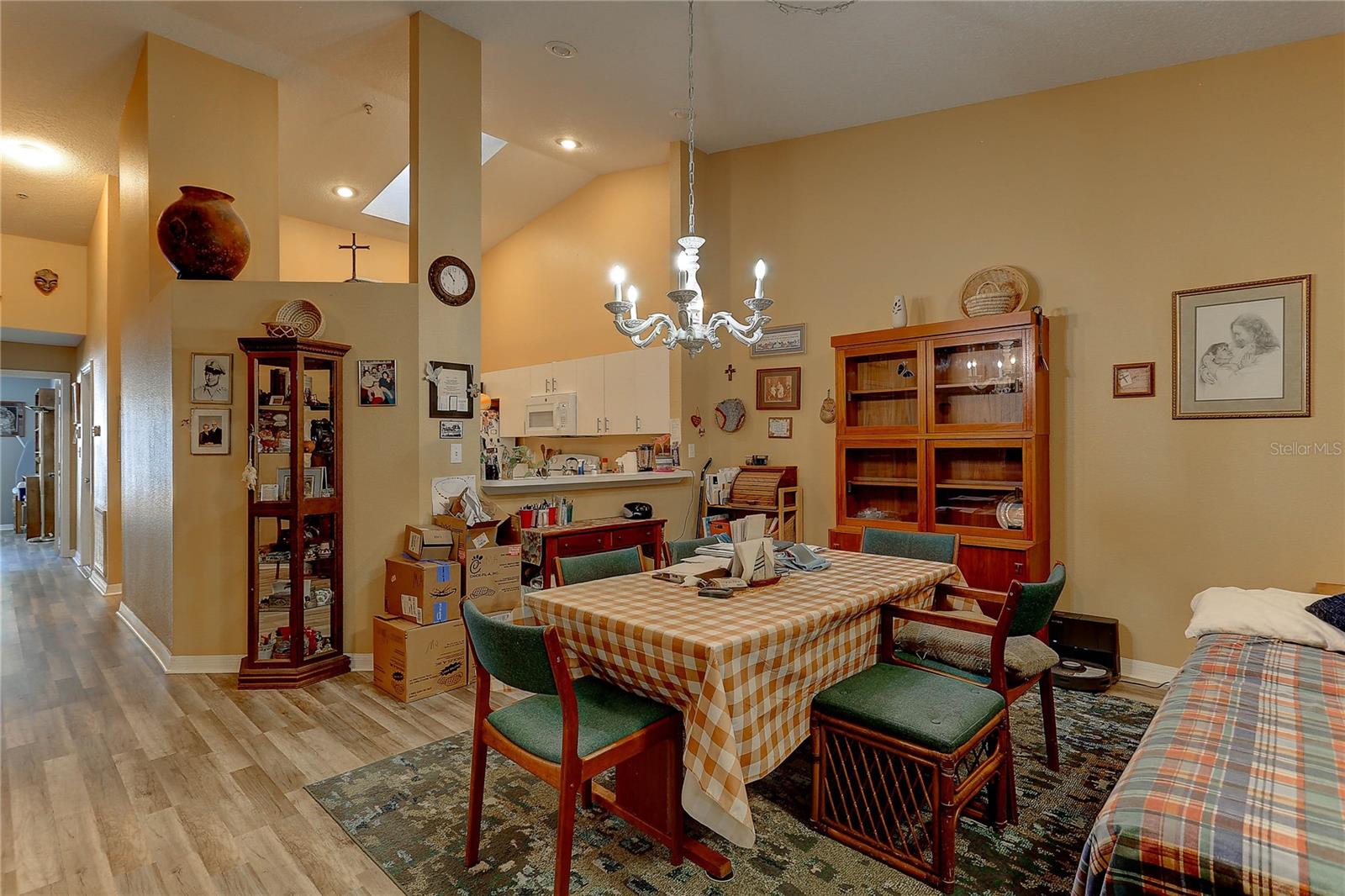 Image 10 of 28 For 8405 Terrace Meadows Court 8405