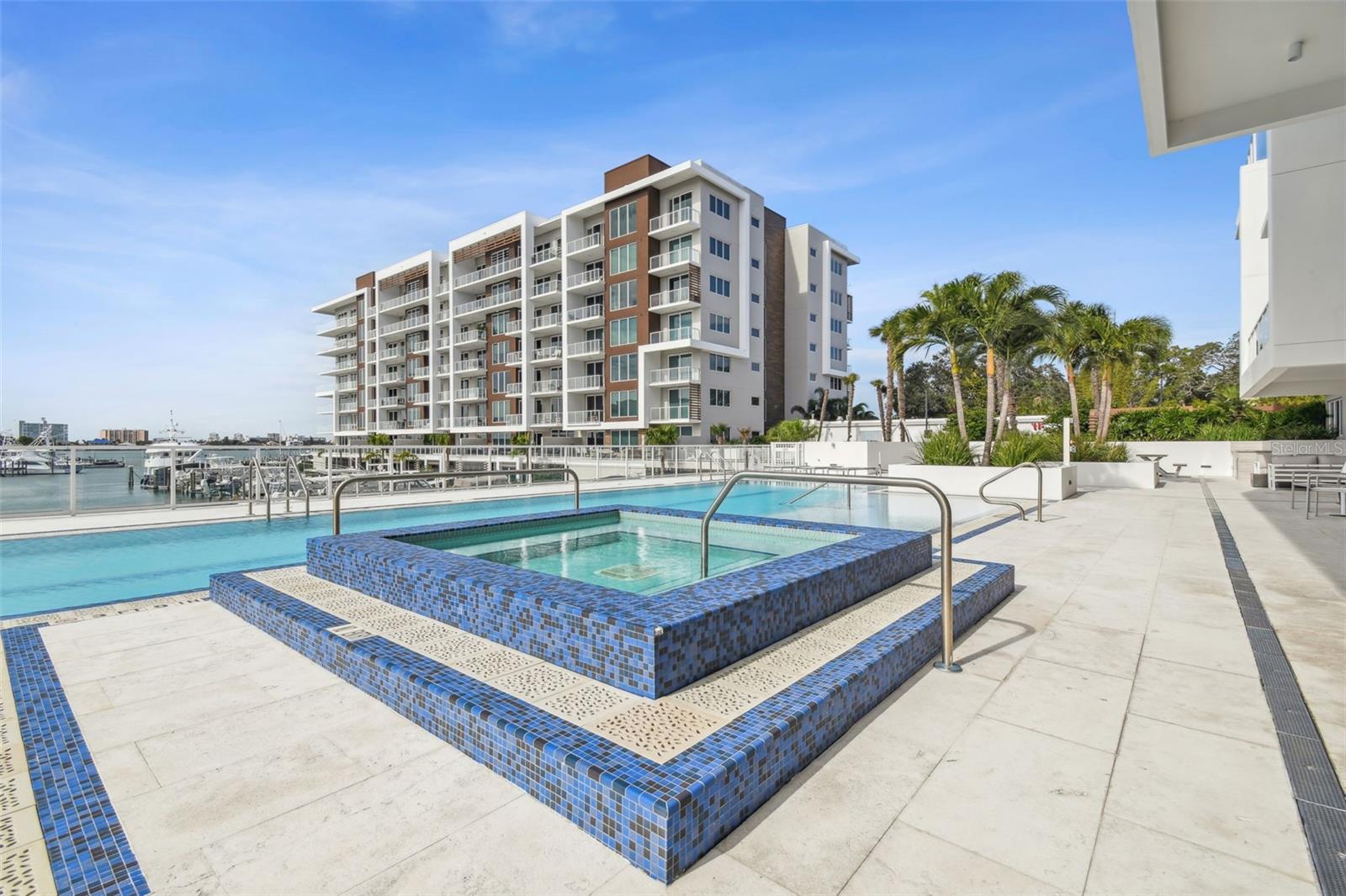 Image 17 of 32 For 920 Osceola Avenue 304