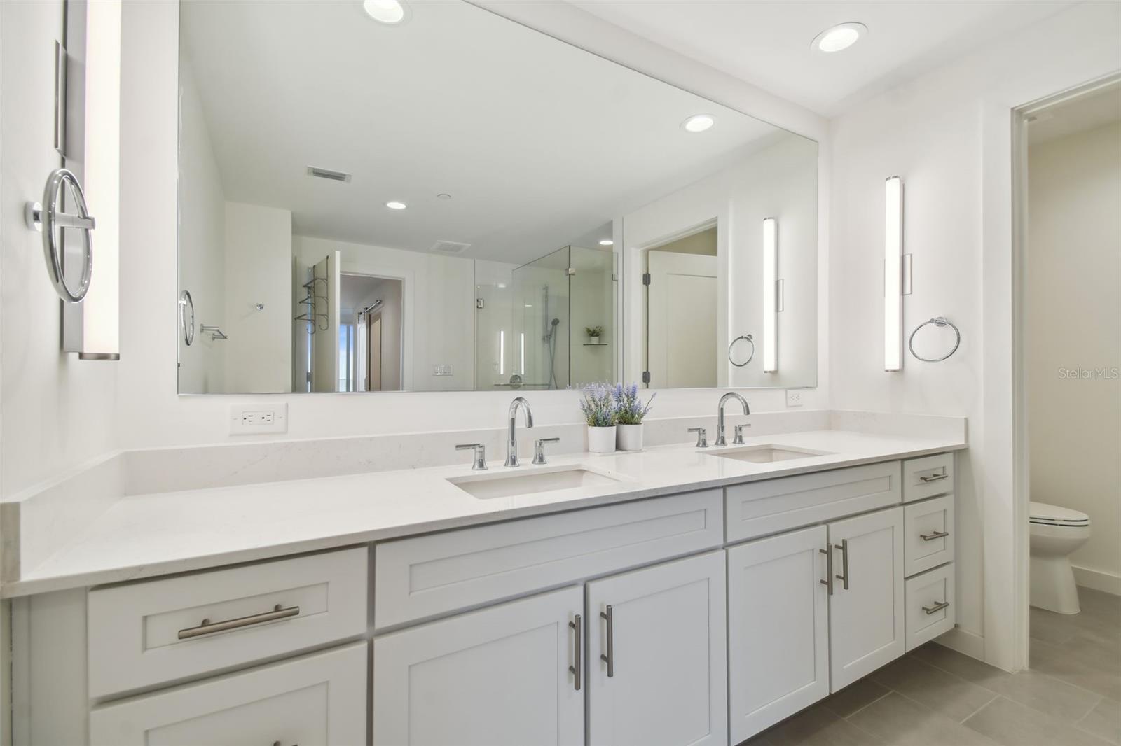 Image 9 of 32 For 920 Osceola Avenue 304