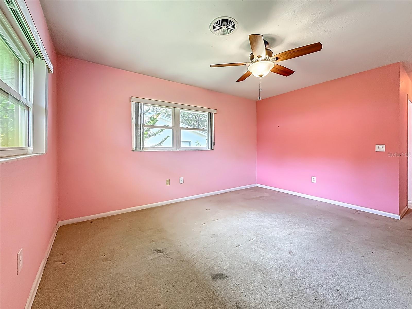 Image 19 of 36 For 1015 Willowbranch Avenue
