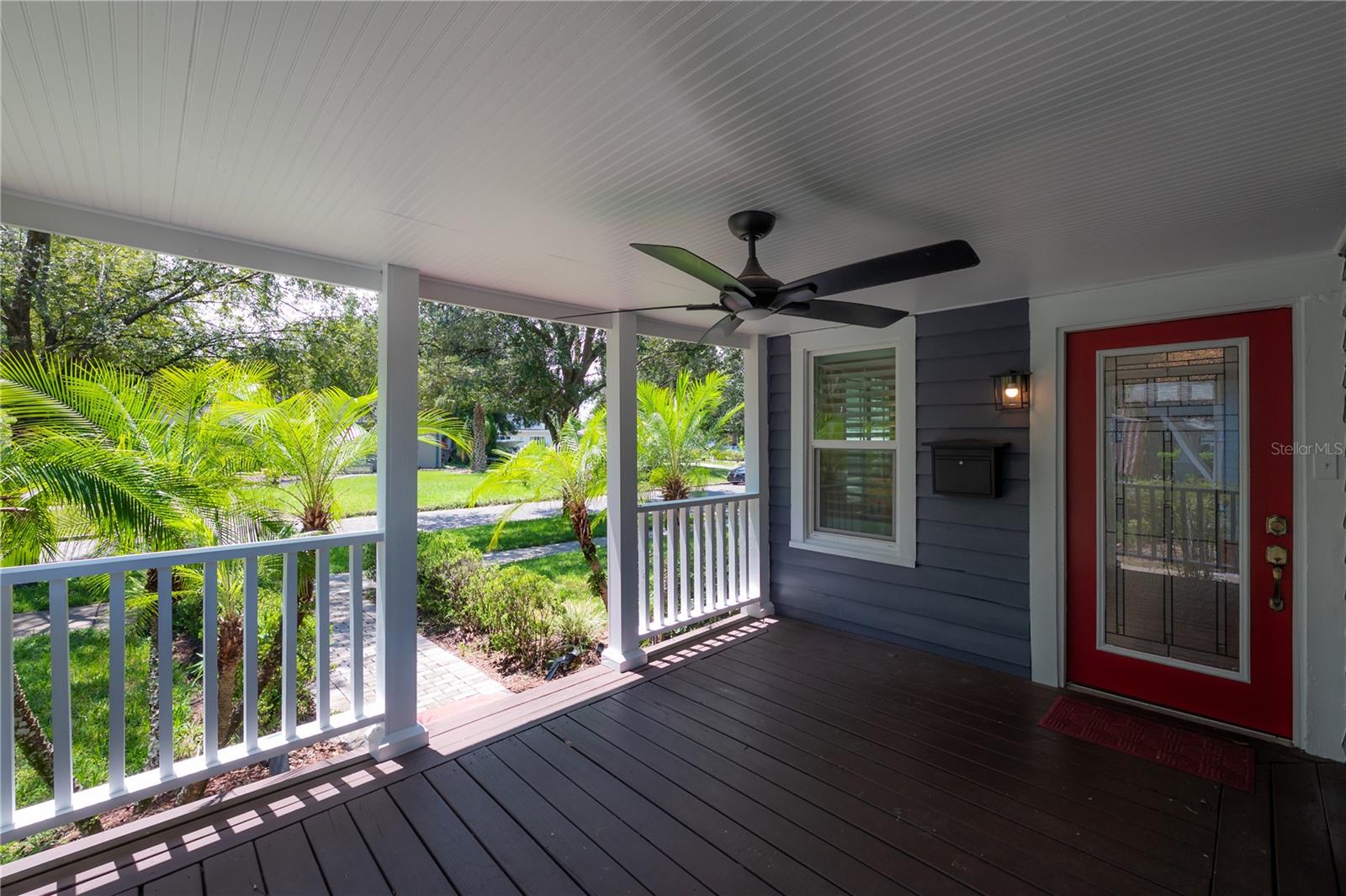 Image 4 of 46 For 213 Comanche Avenue